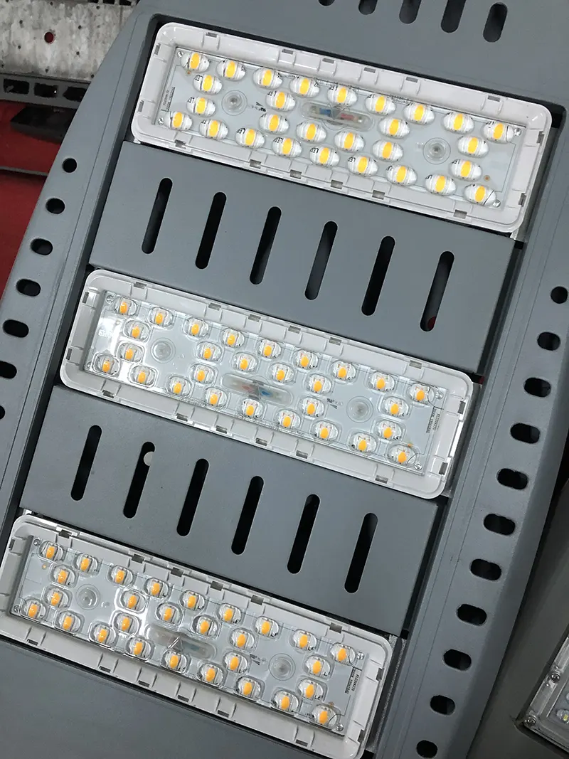 High quality LED